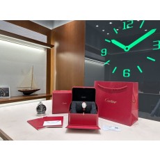 까르띠에 바뇨아르 쿼츠 시계 001-212712