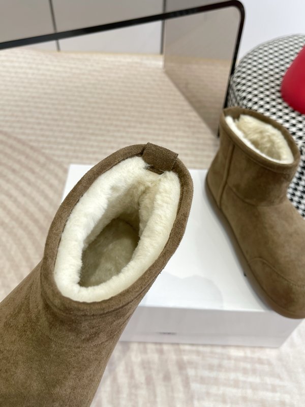 로에베 양모 일체형 스노우 부츠 001-212731