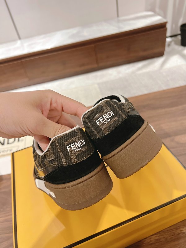 펜디 커플 레트로 캐주얼 스니커즈 001-212875