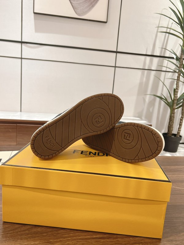 펜디 커플 레트로 캐주얼 운동화 001-212881
