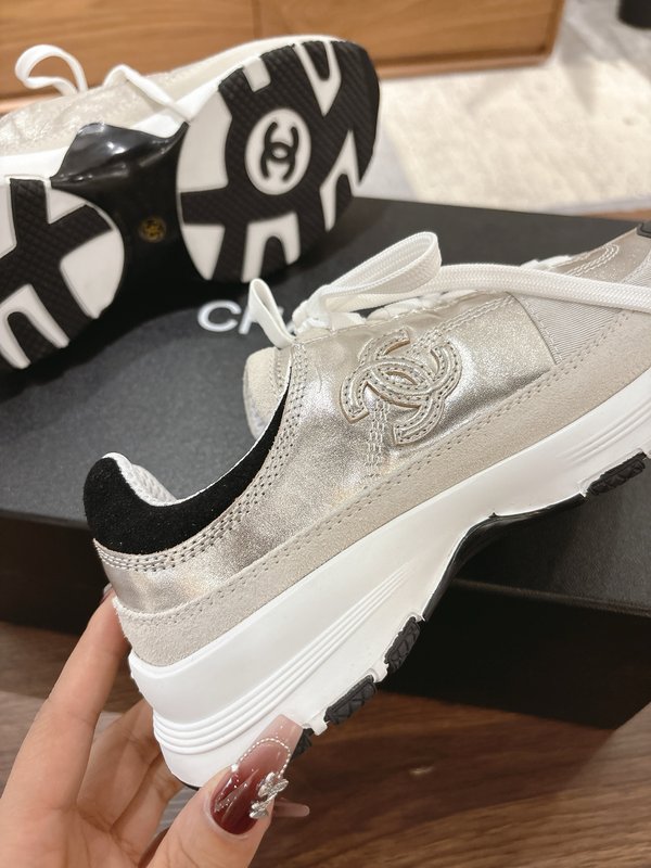 샤넬 봄여름 신상 캐주얼 운동화 001-212895