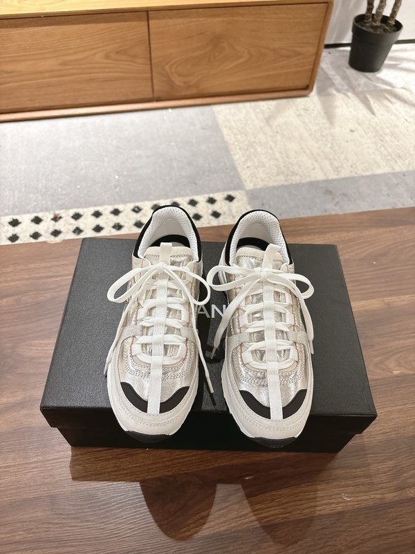 샤넬 봄여름 신상 캐주얼 운동화 001-212895