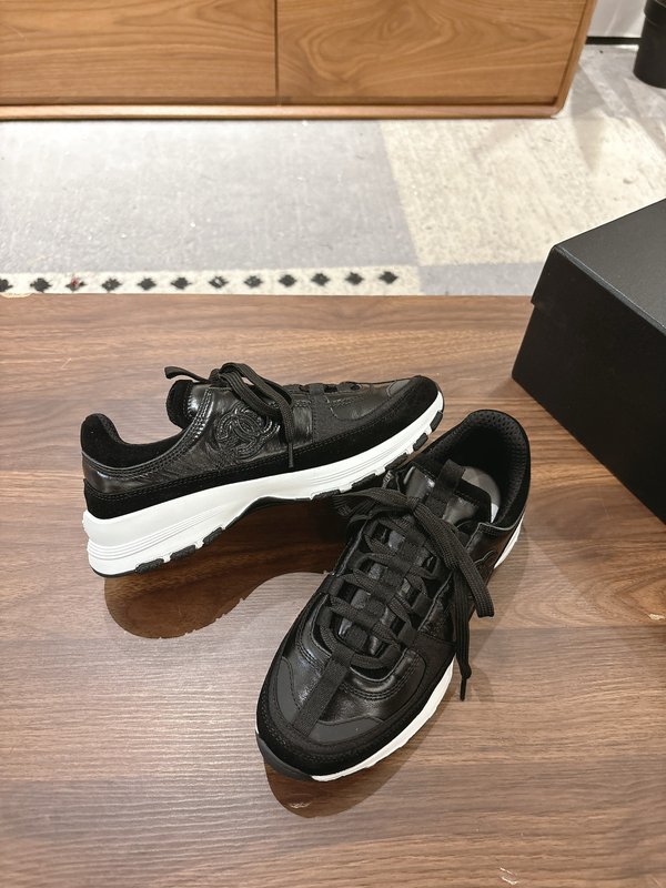샤넬 봄여름 신상 캐주얼 운동화 001-212896