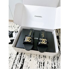 샤넬 더블 C 메탈 버클 가죽 슬리퍼 001-212909