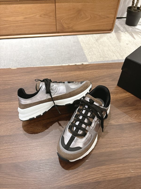 샤넬 봄여름 신상 캐주얼 운동화 001-213029