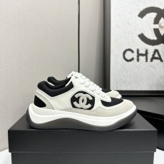 샤넬 팬더 컬러 캐주얼 운동화 001-213057
