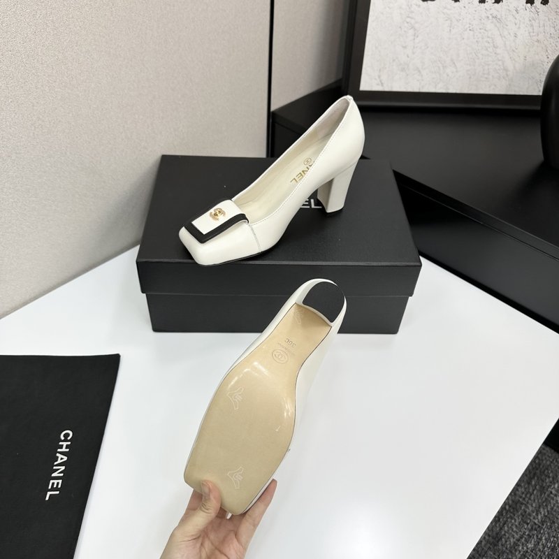 샤넬 스타일 굽이 있는 하이힐 001-213058