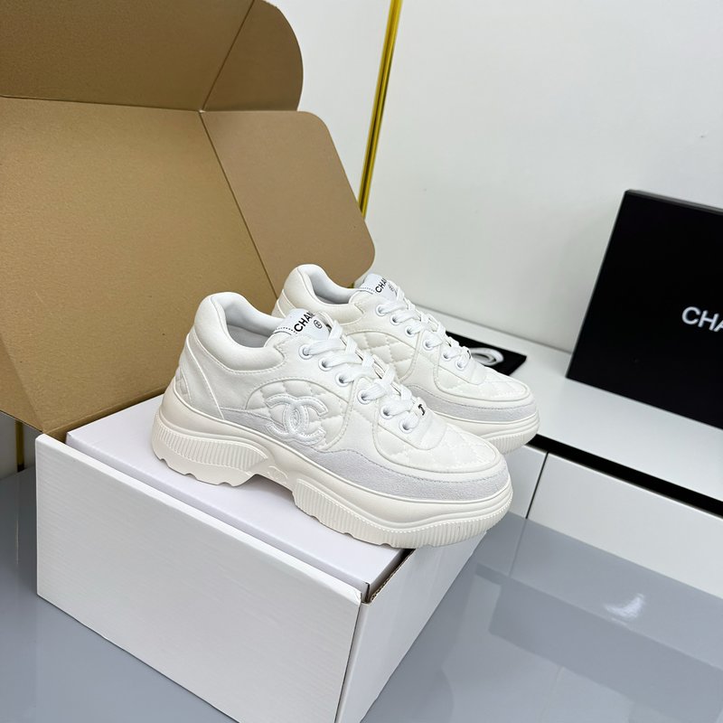 샤넬 팬더 컬러 캐주얼 운동화 001-213070