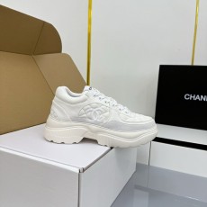 샤넬 팬더 컬러 캐주얼 운동화 001-213070