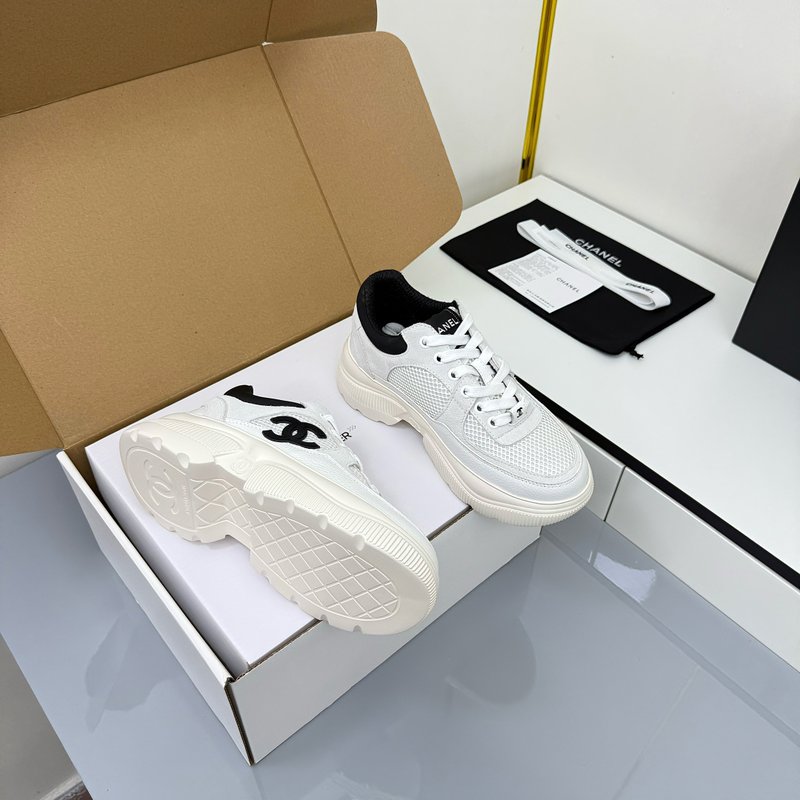 샤넬 팬더 컬러 캐주얼 운동화 001-213071