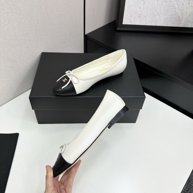 클래식 투톤 슬링백 발레슈즈 001-213097