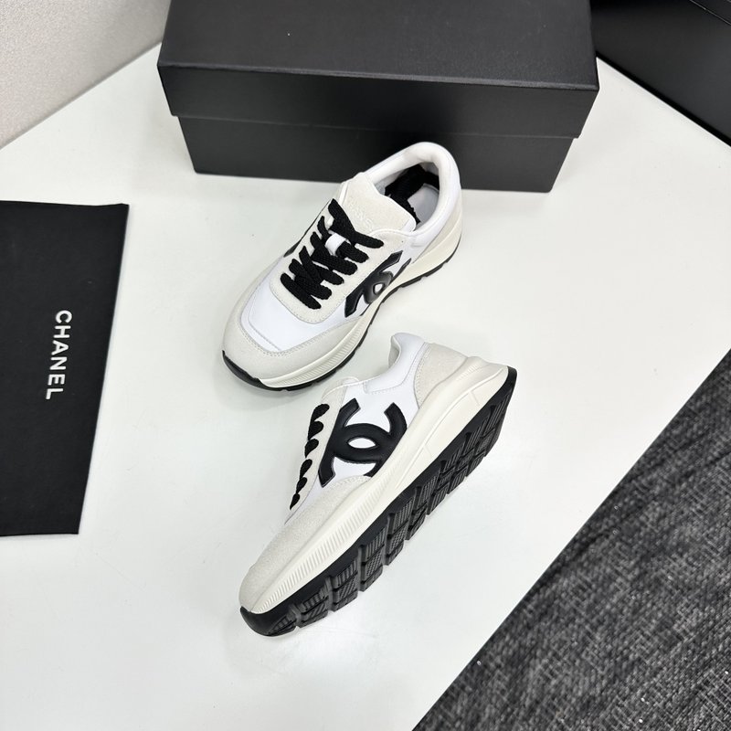 샤넬 팬더 컬러 캐주얼 운동화 001-213133
