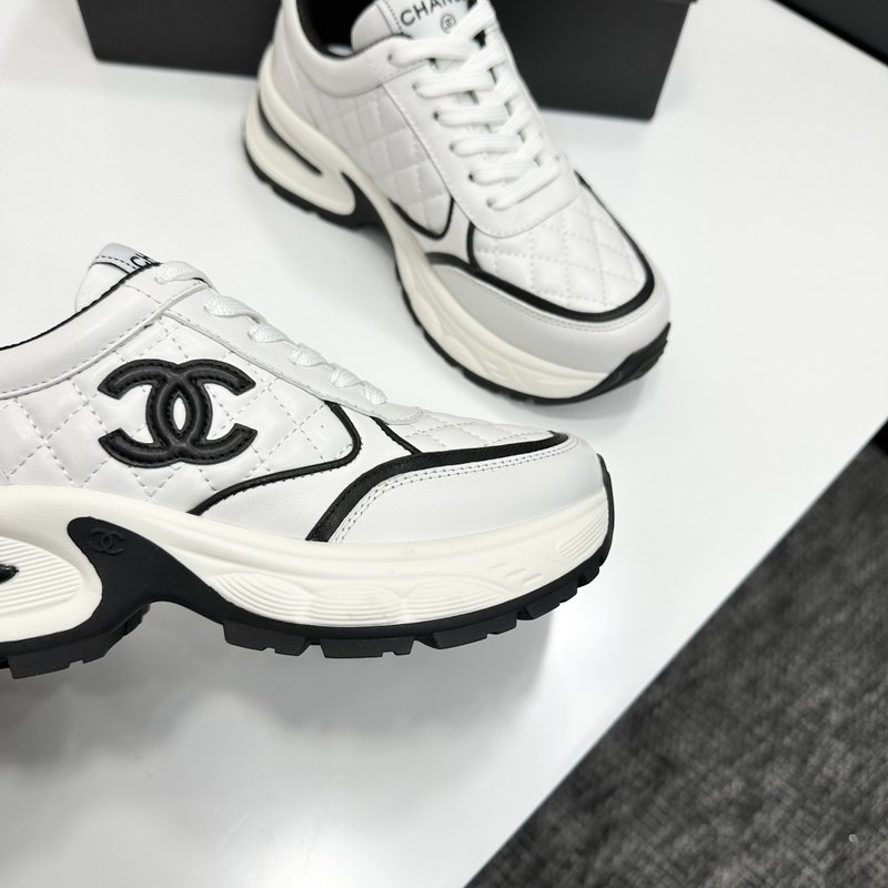 샤넬 팬더 컬러 캐주얼 운동화 001-213151