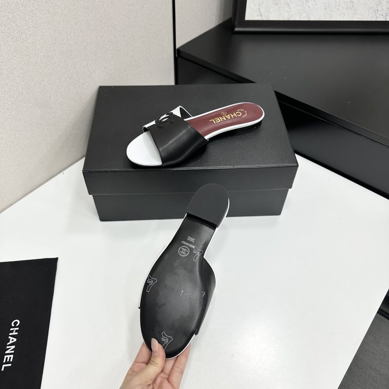 샤넬 스타일 클래식 굽 앵클부츠 001-213228