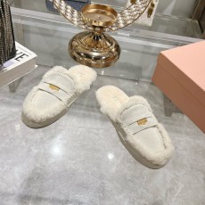 미우미우 울 로퍼 빈티지 패션 슬리퍼 001-213530