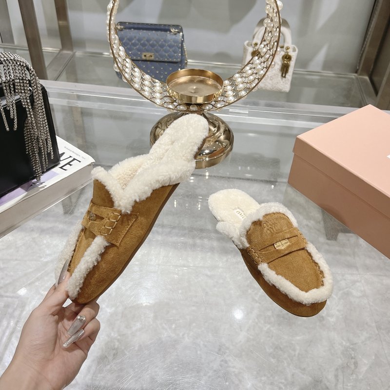 미우미우 가을 겨울 신상 울 로퍼 001-213531