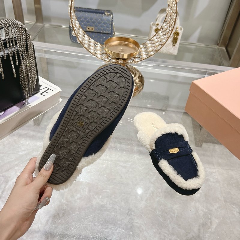 미우미우 울 로퍼 빈티지 패션 슬리퍼 001-213539