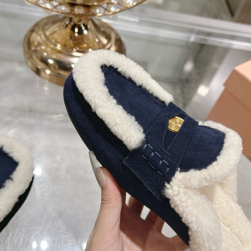 미우미우 울 로퍼 빈티지 패션 슬리퍼 001-213539