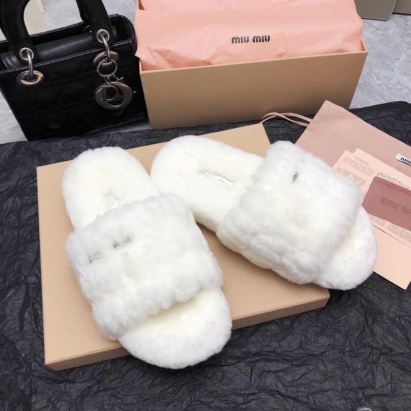 미우미우 가을 겨울 울 퍼 슬리퍼 001-213551