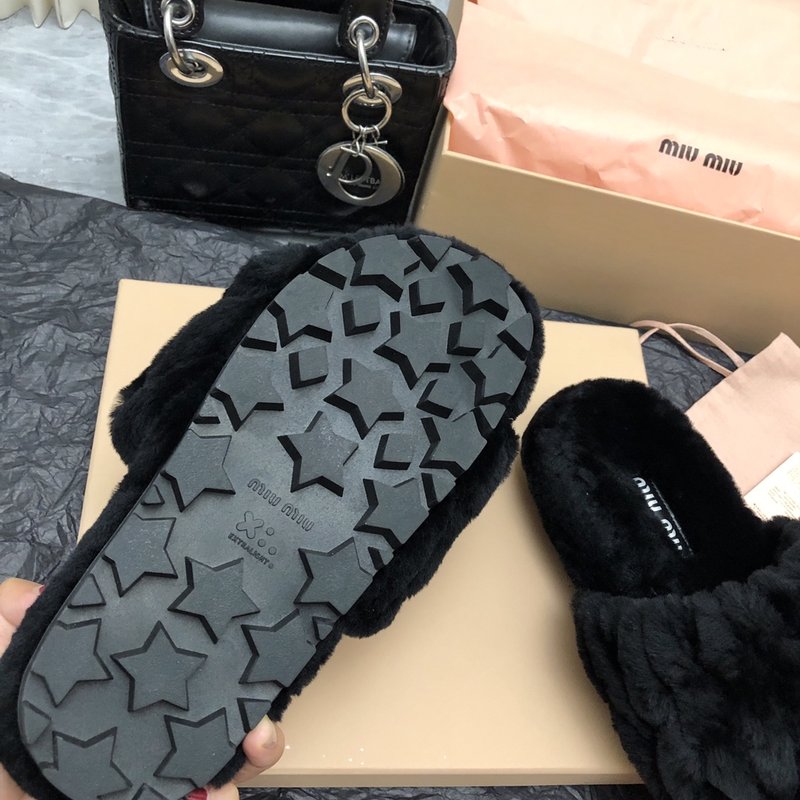 미우미우 가을 겨울 울 슬리퍼 001-213554