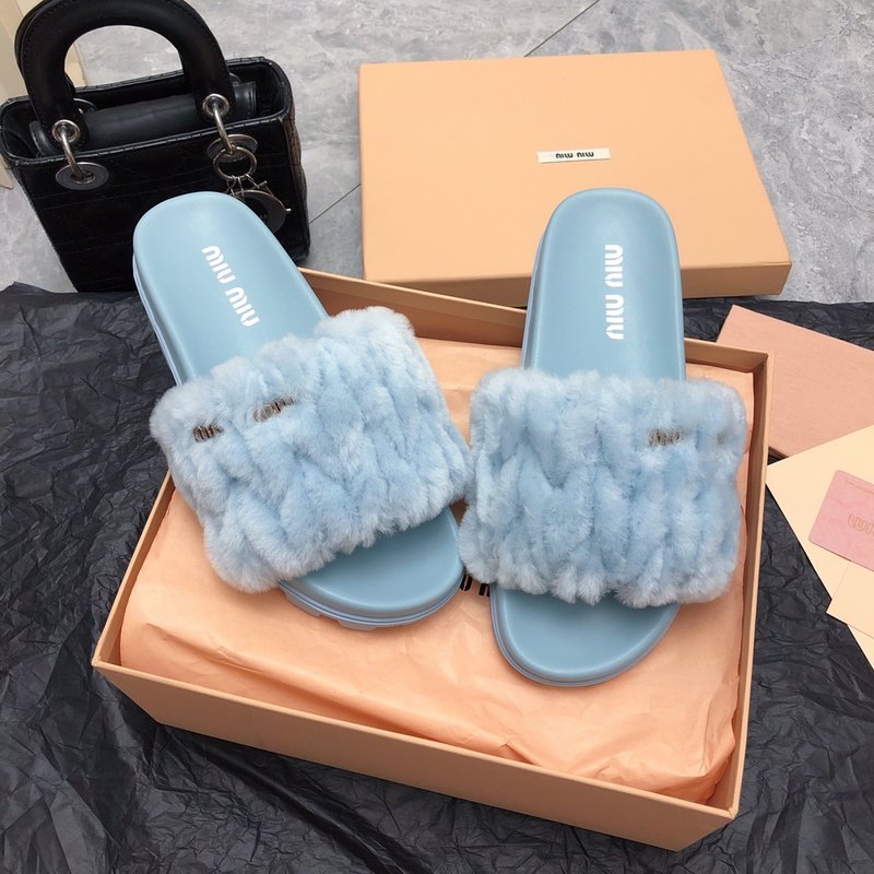 미우미우 가을 겨울 울 퍼 슬리퍼 001-213555