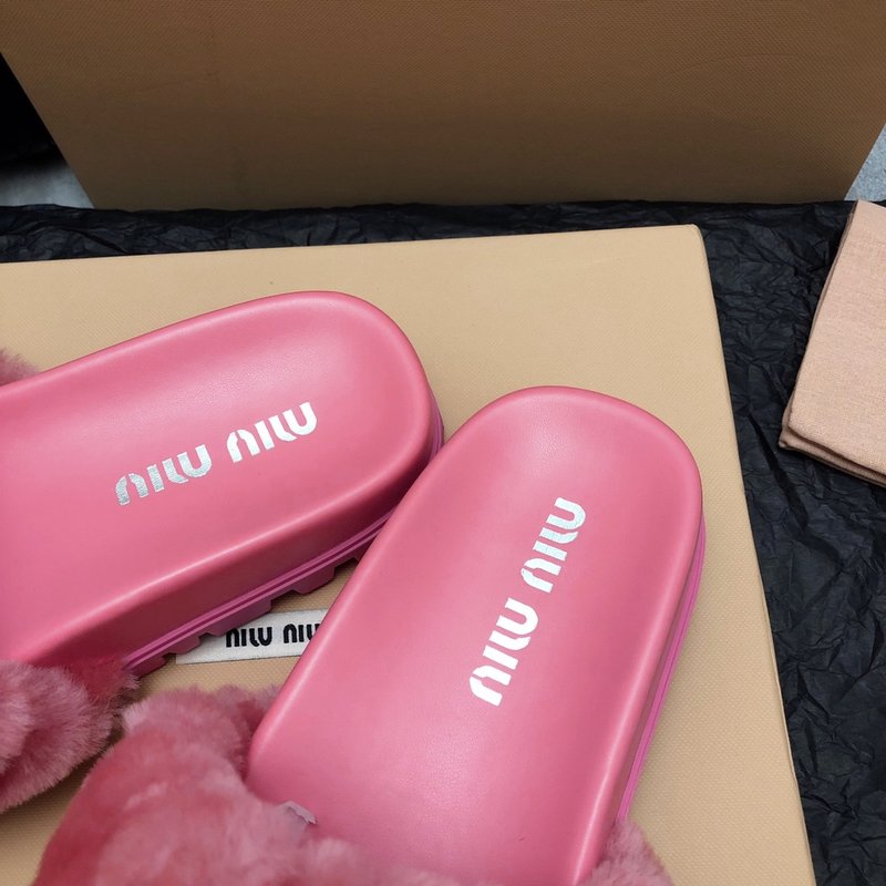 미우미우 가을 겨울 울 슬리퍼 001-213556