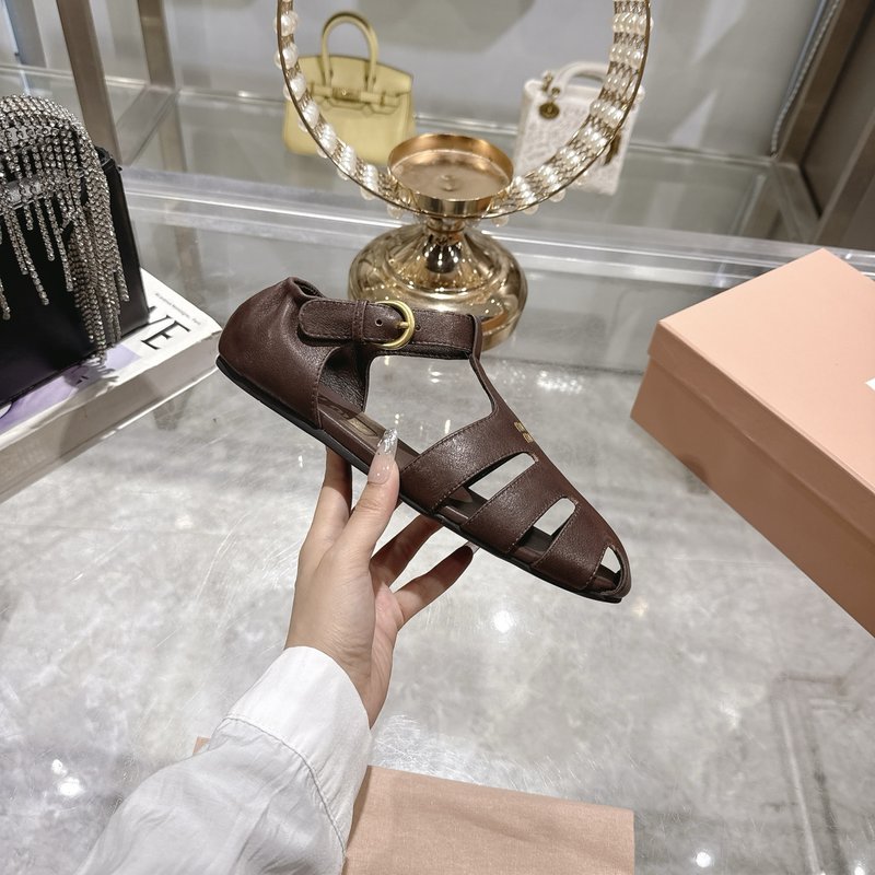 미우미우 스트랩 발레리나 플랫슈즈 001-213566