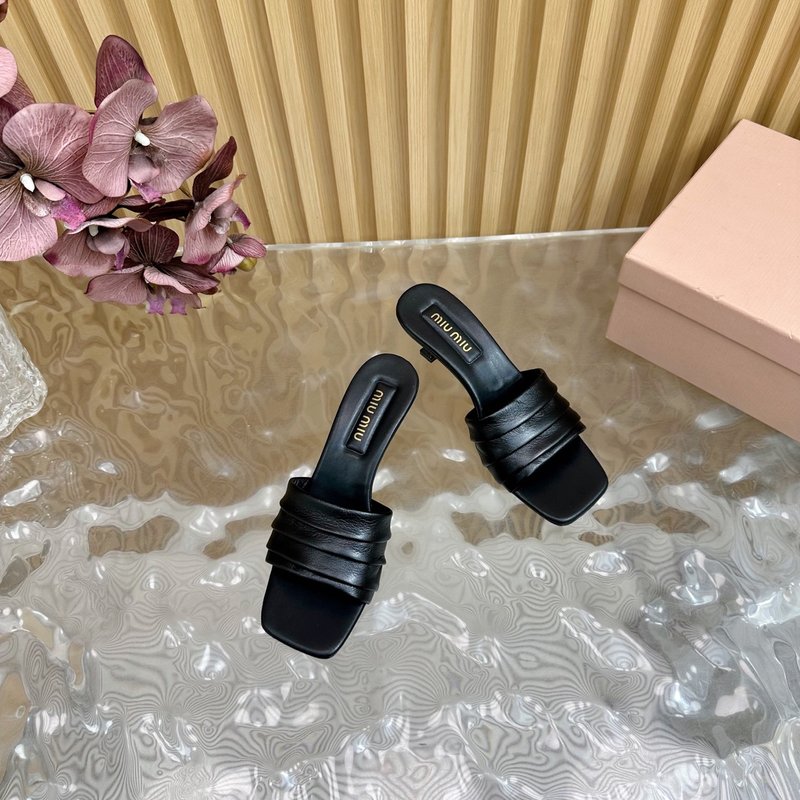 미우미우 리본 포인트 데님 뮬 힐 001-213571