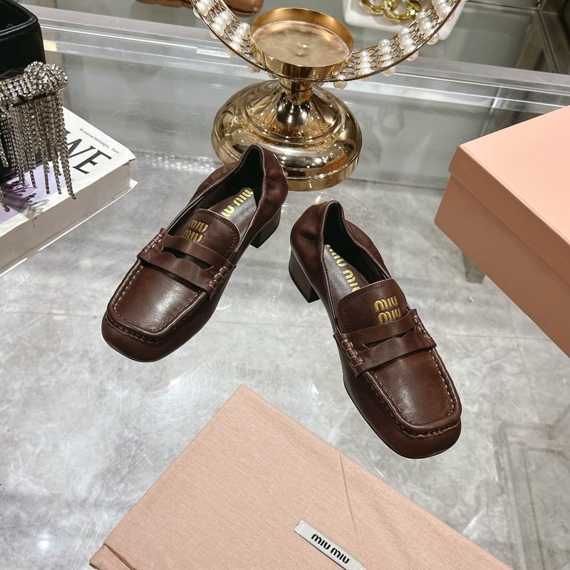 미우미우신상 메리제인 발레리나 하이힐 원피스 001-213608