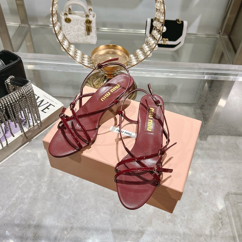 미우미우 봄여름 캣힐 샌들 001-213648