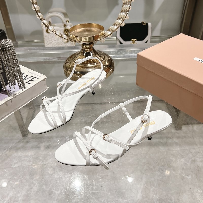 미우미우 봄여름 캣힐 샌들 001-213649