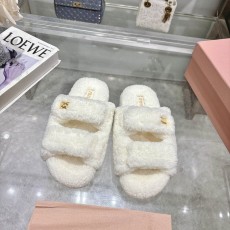 미우미우 클래식 가을 겨울 레터 퍼 슬리퍼 001-213692