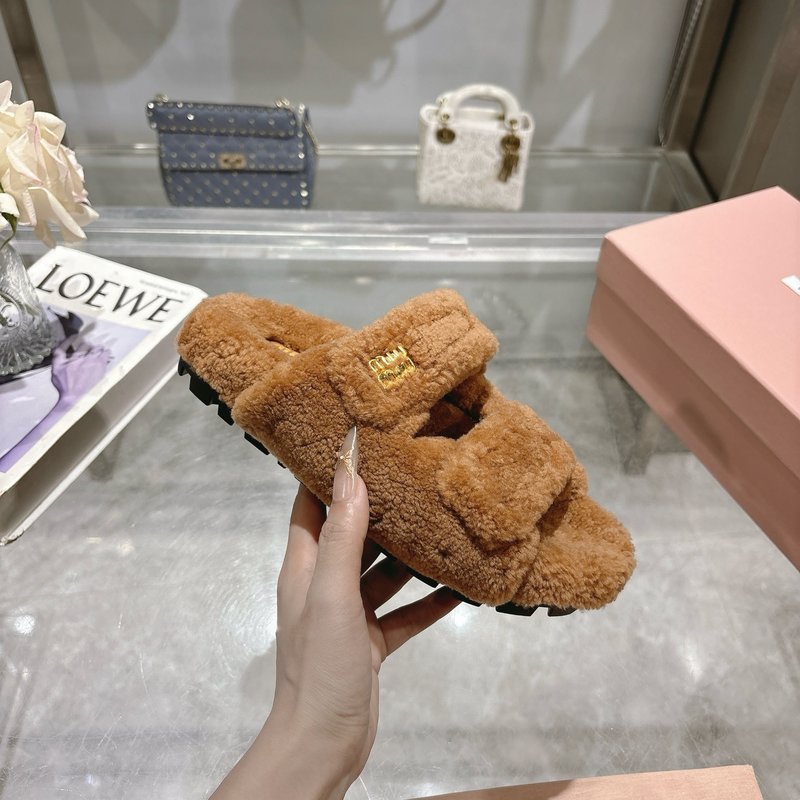 미우미우 클래식 가을 겨울 레터링 울 슬리퍼 001-213693