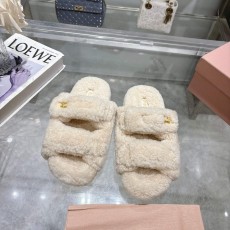 미우미우 클래식 가을 겨울 레터 퍼 슬리퍼 001-213704
