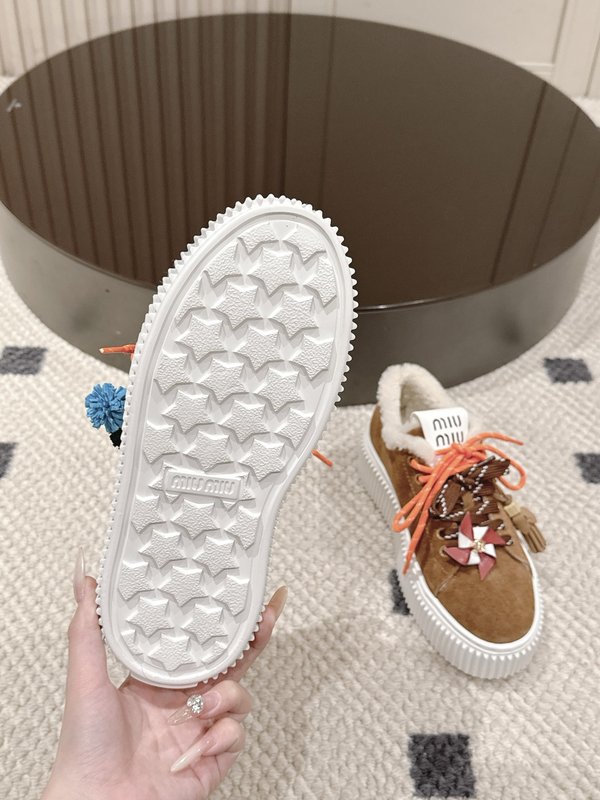 MIUMIU 리얼 퍼 스웨이드 플랫폼 슈즈 001-213772