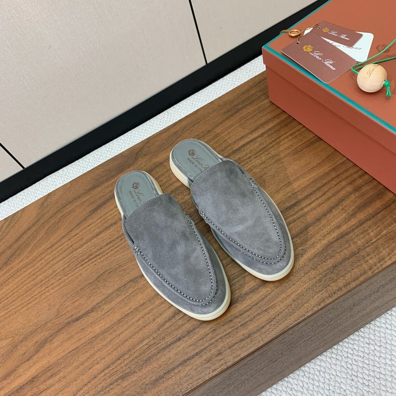 로로 피아나 남성 빈티지 스웨이드 뮬 001-213786