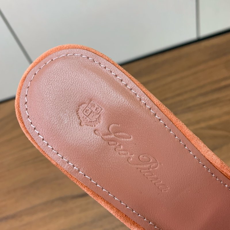 스웨이드 미들힐 레더 슬리퍼 001-213806