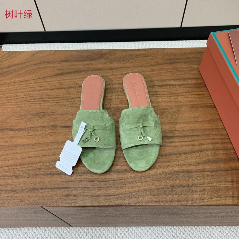 스웨이드 플랫 슬리퍼 001-213813
