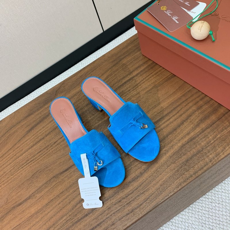 스웨이드 미들힐 슬리퍼 001-213818
