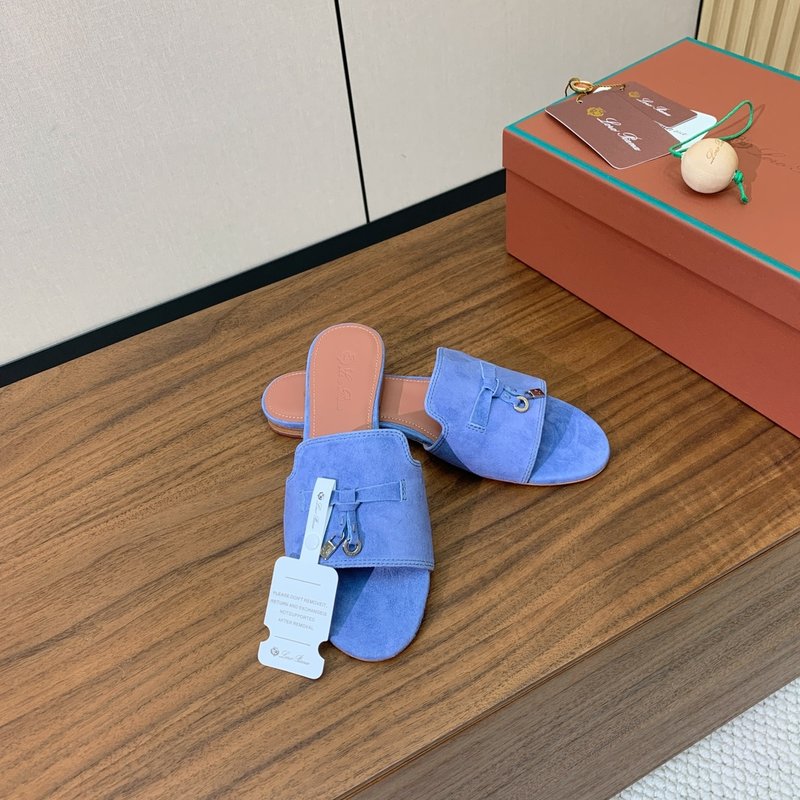 스웨이드 플랫 샌들 001-213823