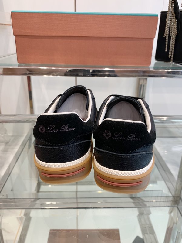 로로피아나 남성 스웨이드 트레이닝 스니커즈 001-213858