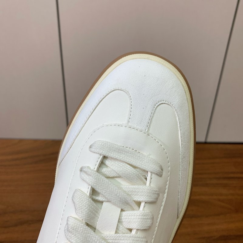 로로 피아나 커플 독일군 훈련화 001-213904