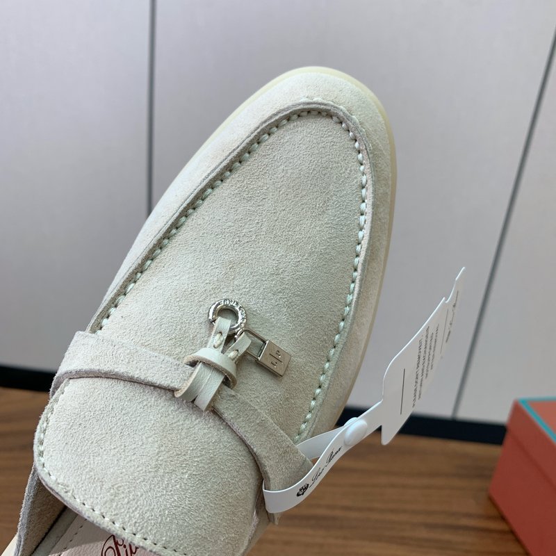 로로피아나 캐시미어 토우백 샌들 빈티지 우아 001-213941