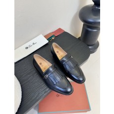 로로 피아나 클래식 로퍼 여성용 001-213961