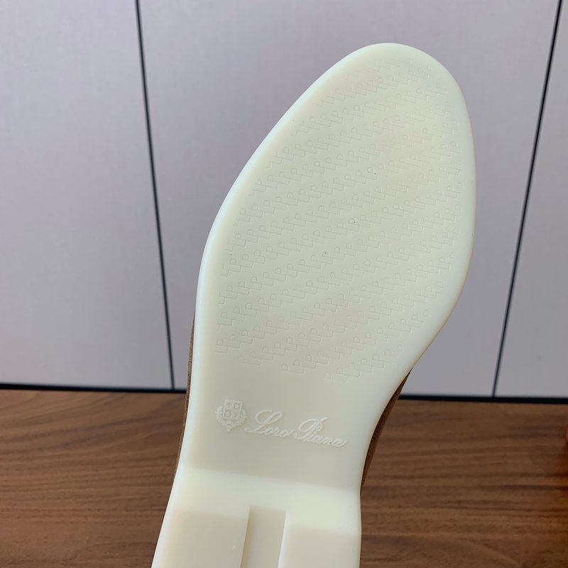 로로 피아나 남성 스무스 로퍼 001-214004