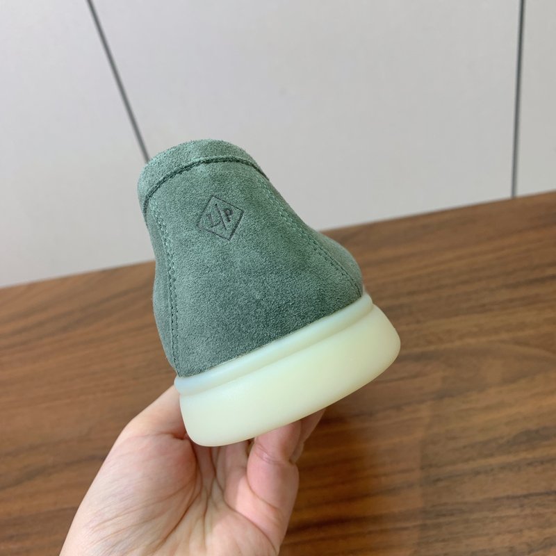 로로 피아나 남성 스웨이드 로퍼 001-214007