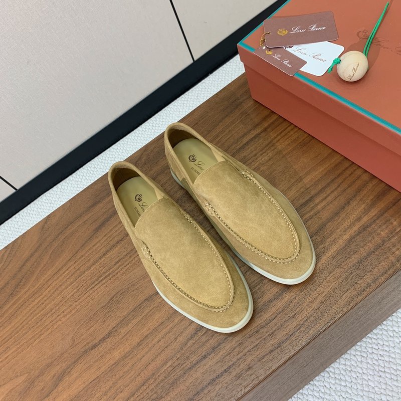 로로 피아나 남성 스무스 로퍼 001-214019
