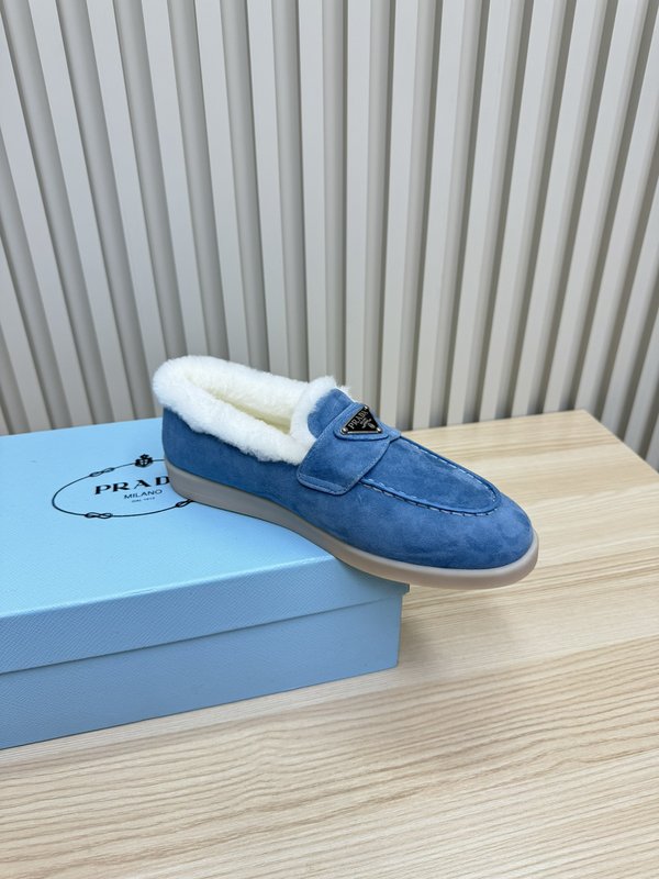 프라다 가을 겨울 울 칼라 로퍼 001-214087
