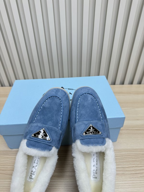 프라다 가을 겨울 울 칼라 로퍼 001-214087