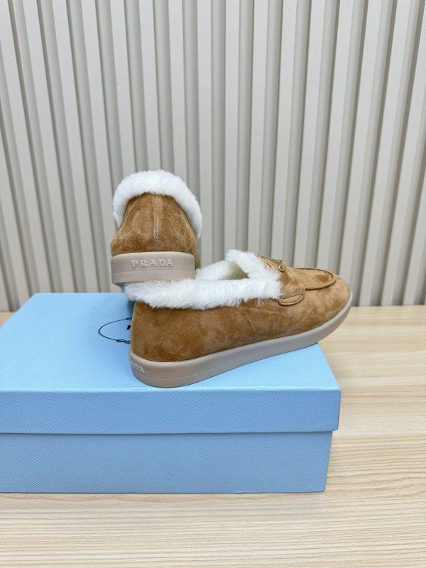프라다 가을 겨울 울 칼라 로퍼 001-214089